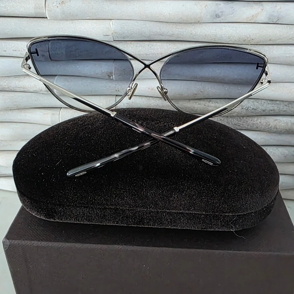 Tom Ford Silver Sunglasses - Picture 10 of 10